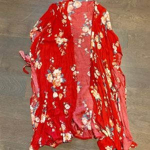 Xhilaration Floral Kimono
